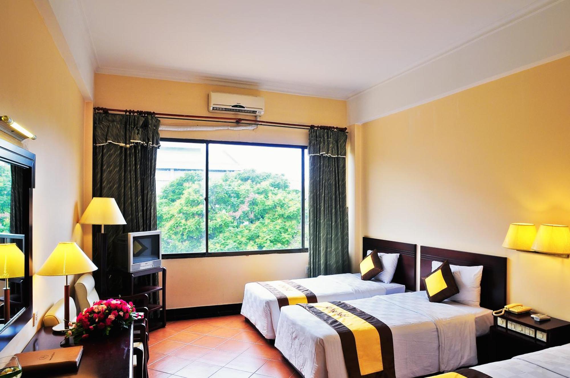 Ky Hoa Hotel Ho Chi Minh Exterior photo